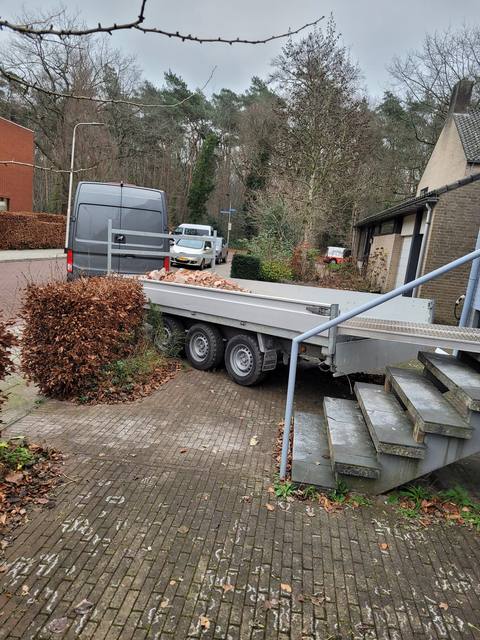 Sloopwerk met stenen buitentrap — JBM project
